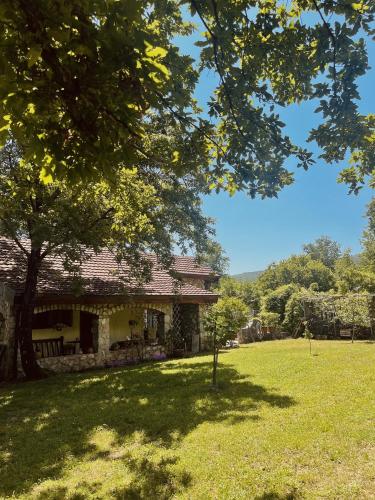 Výhled, Village house Velimirović (Village house Velimirovic) in Danilovgrad