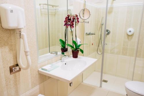 Sar'Otel Hotel & SPA
