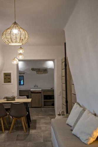 Euphoria Tinos Suite