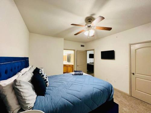 Cozy 2BR Apt in Webster, TX Home away from Home! in Webster, USA