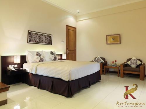 Kertanegara Premium Guest House Room Type - Standard King Room