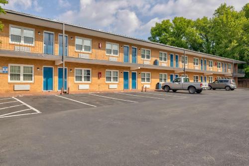 Motel 6-Falls Church, VA - Arlington Boulevard