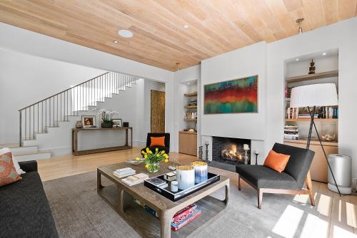 Modern Architectural Oasis in Menlo Park Modern Architectural Oasis in Menlo Park