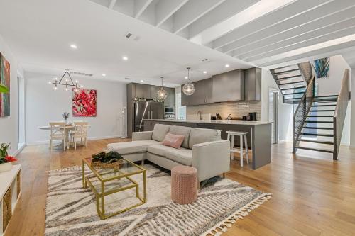 EastVillage Signature Villas by Dunyha - 주방