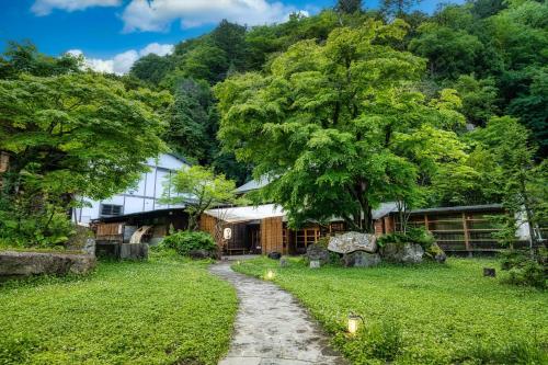 Hacho no Yu - Accommodation - Nikkō