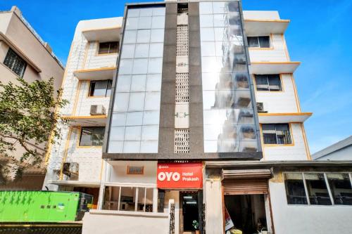OYO Flagship Prakash Inn