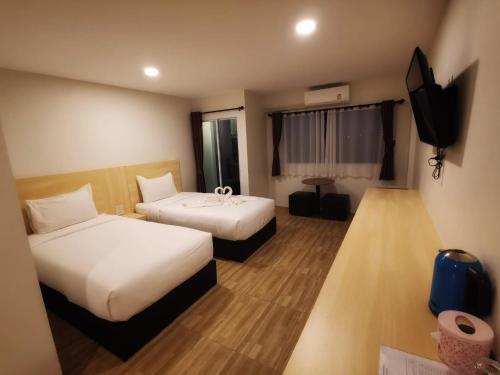 The charlotte smart hotel lopburi in Lopburi