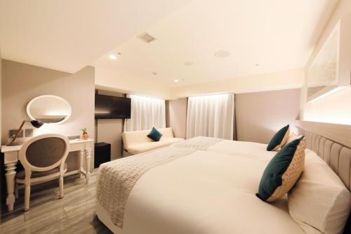 Moderate Twin Room - Non-Smoking