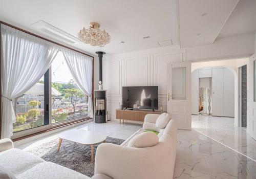 Dignitas Luxury Villa in Gangneung-si