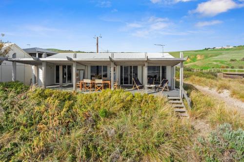 Myponga Dunes - 1 Hewett Crescent, Myponga Beach in Myponga Beach