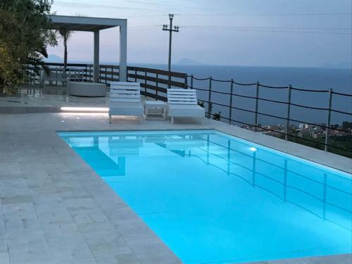 Villa Sicily, gorgeous villas with Private Pool, near Cefalu'