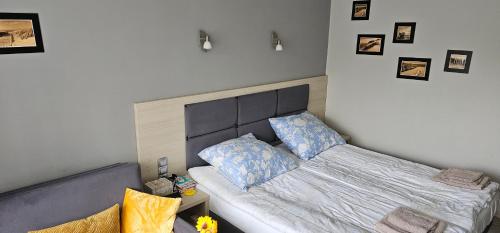 One-Bedroom Apartment image 1