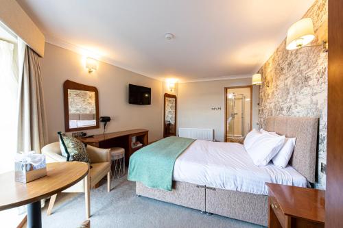 Double room, river view