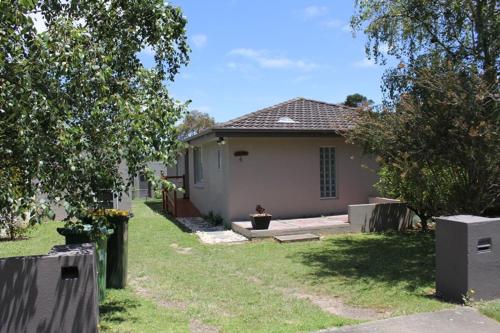 Three-Bedroom House image 10