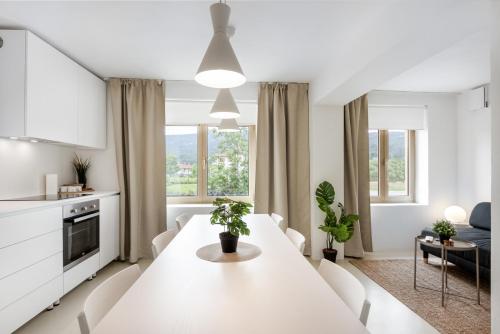 Modern holiday home with terrace close to Nova Gorica