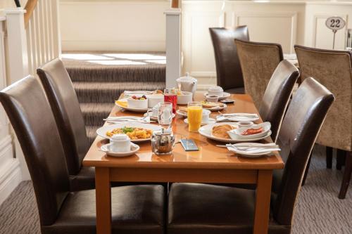 餐飲選擇, 巴利納莊園酒店 (Ballina Manor Hotel) in 巴利納