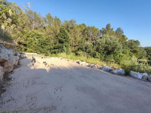 Villa moderne, calme avec piscine proche d'Aix-en-Provence