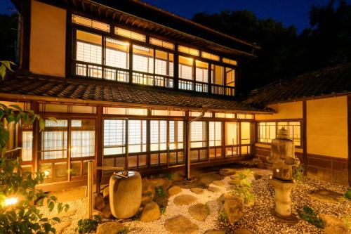 尾道別邸 Onomichi Villa 一日一組限定の尾道の最高級宿 無料P有 - Accommodation - Onomichi