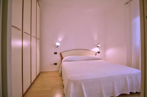 ORAnge Breeze, Trento