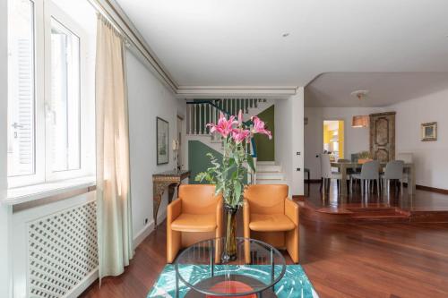 iFlat Margutta Colors on Canvas Apartment, Rome (photo 10)