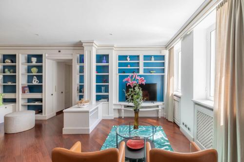 Margutta Colors on Canvas Apartment - image 14
