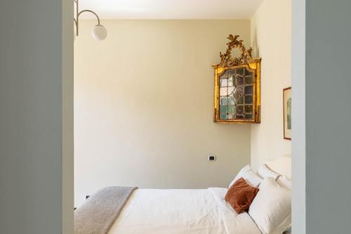 Margutta Colors on Canvas Apartment - image 10