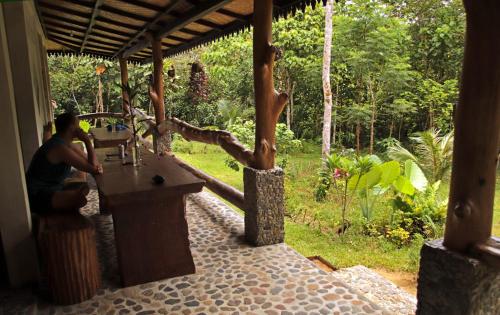 Hutan Subur Guest House and Volunteering