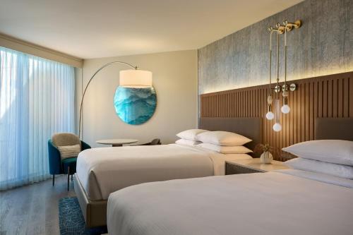 VEA Newport Beach, a Marriott Resort & Spa