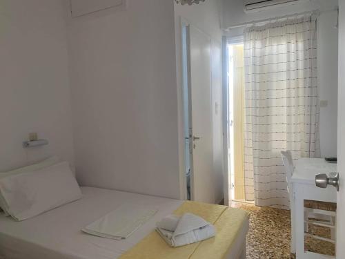Korali Hotel – Antiparos, UT