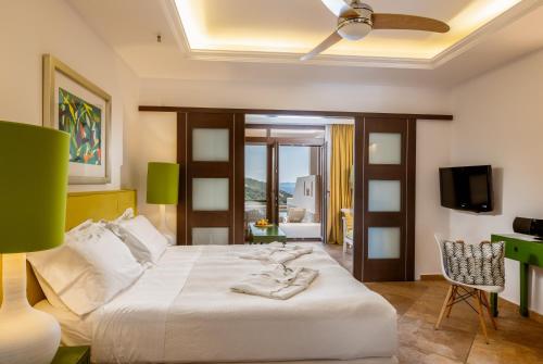 Salvator Villas & Spa Hotel - image 13