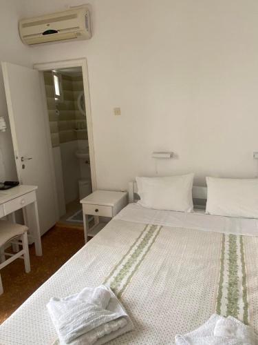 Korali Hotel – Antiparos, UT