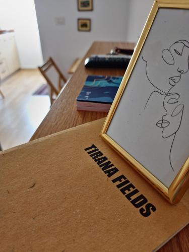 Andi's Place-Comfy Studio-City Center, Tirana (photo 10)