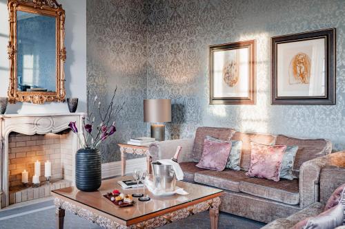 Althoff Grandhotel Schloss Bensberg - image 8