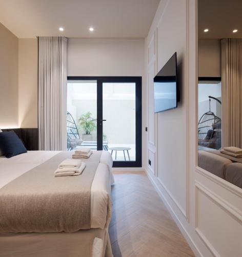 Superior Double or Twin Room image 7
