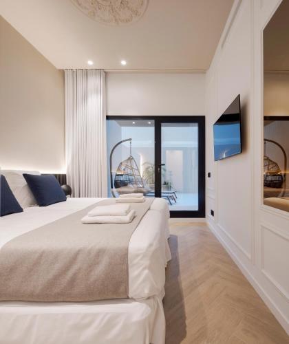 Superior Double or Twin Room image 1