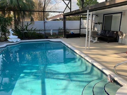 Private Pool at Hidden Gem ready for your family:) Private Pool at Hidden Gem ready for your family:)