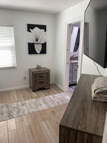 Private Pool at Hidden Gem ready for your family:) Private Pool at Hidden Gem ready for your family:)