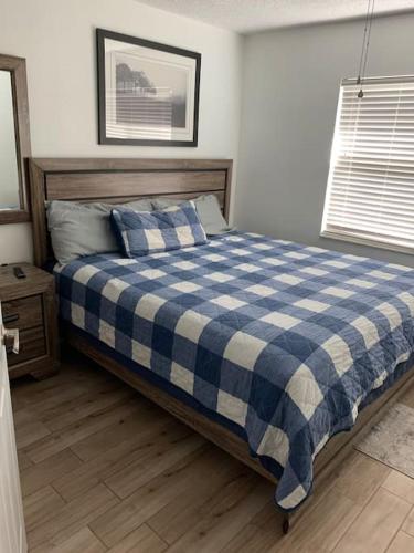 Private Pool at Hidden Gem ready for your family:) Private Pool at Hidden Gem ready for your family:)