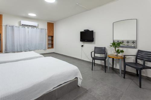 Little Prince Hostel-5 Min Walk To The Beach - image 5