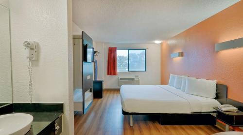 Suites Los Angeles CA Los Angeles LAX in Inglewood, USA
