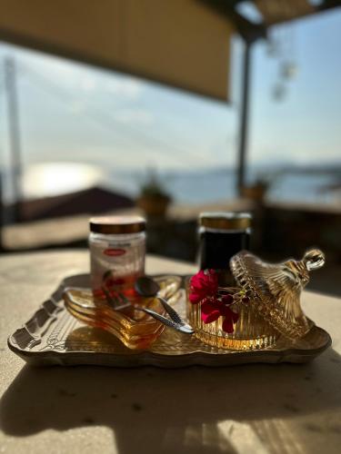 Σελήνη, Kotrónion (foto 11)