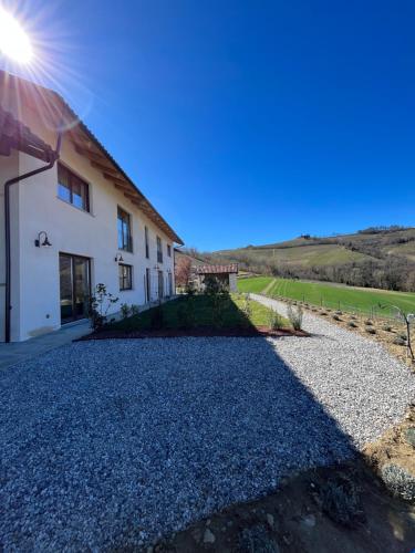 外部景觀, Le Cornici - Cascina di Charme in 迪亞諾達爾巴