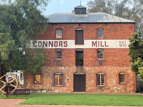 Nearby attraction, Bullock and Company Cottage in Toodyay
