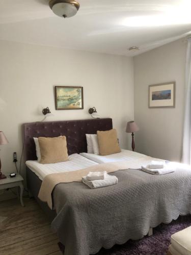 Strand Hotel - image 7