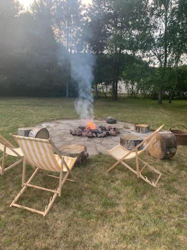 Komfortowy dom w lesie in Miedzichowo