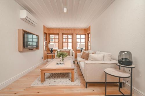 6 ROOMS By ZULA, Side (Foto 5)