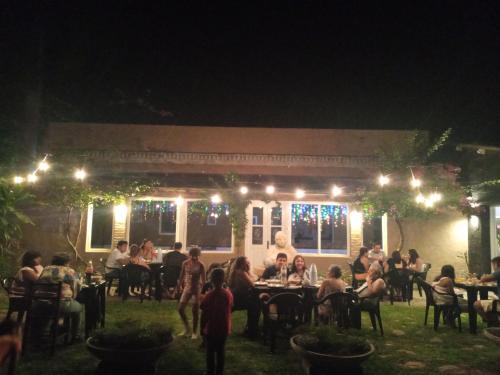 레스토랑, El Jardin Colonial in 칼릴레구아