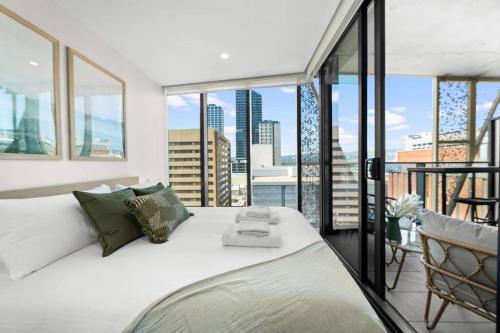 The amazing 1BR CBD Apt WiFi Premium Location