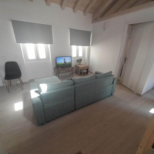 ELLI'S HOUSE ELLI'S HOUSE