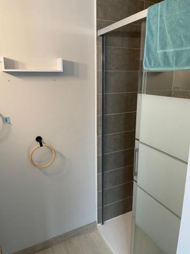 Bathroom, La Maison de l'Auzette in Limoges